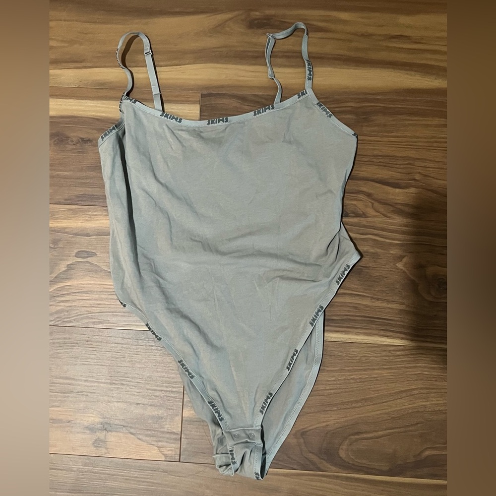 SKIMS Cotton Logo bodysuit 3X